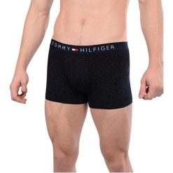 Tommy Hilfiger Bokserki Cotton Trunk Ikona Mały Houndstooth Um0Um00389-416 Navy Blazer (Rozmiar S). Niebieskie bokserki męskie marki TOMMY HILFIGER. W wyprzedaży za 80,00 zł.