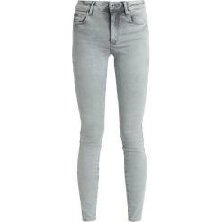 GStar STAR SHAPE HIGH SUPER SKINNY Jeans Skinny Fit lt blue aged. Niebieskie jeansy damskie relaxed fit G-Star, z bawełny. Za 659,00 zł.