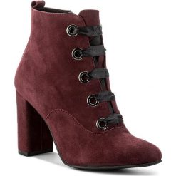 Botki NESSI - 17282/N Bordo 19. Czarne botki damskie skórzane marki Nessi, na obcasie. W wyprzedaży za 269,00 zł.