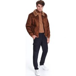 Kurtka krótka z futrem. Pomarańczowe kurtki męskie Top Secret, na zimę, xl, bez wzorów, ze skóry, eleganckie, krótkie, bez kaptura. W wyprzedaży za 149,99 zł.