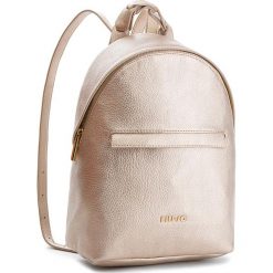 Plecak LIU JO - Backpack Barona A68139 E0059 Gold 00529. Żółte plecaki damskie Liu Jo, ze skóry ekologicznej, eleganckie. Za 599,00 zł.