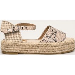 Answear - Espadryle Bestelle. Brązowe espadryle damskie ANSWEAR, bez wzorów, z gumy, bez obcasa, na obcasie. W wyprzedaży za 79,90 zł.