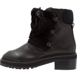 Botki damskie: Kat Maconie BRYONY Botki na platformie black