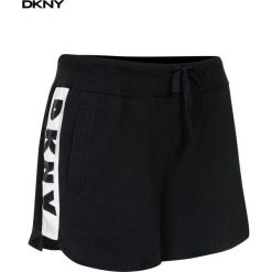 Krótkie spodenki DKNY 12519352. Szorty damskie DKNY New York, bez wzorów. Za 185,00 zł.