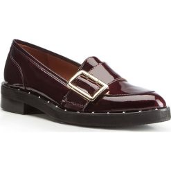 Buty damskie. Czarne mokasyny damskie Wittchen, ze skóry. W wyprzedaży za 287,92 zł.