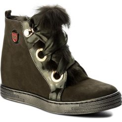 Sneakersy ROBERTO - 594 Zielony Nubuk. Zielone półbuty damskie Roberto, bez wzorów, ze skóry, bez obcasa, na obcasie, bez zapięcia. W wyprzedaży za 269,00 zł.