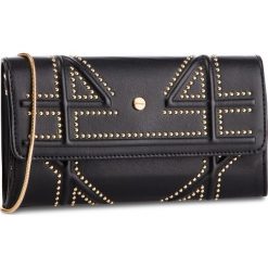 Torebka MONNARI - BAG4240-020 Black. Czarne torebki klasyczne damskie Monnari, bez wzorów, ze skóry ekologicznej, eleganckie, bez dodatków. W wyprzedaży za 99,00 zł.