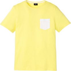 T-shirt z kontrastową kieszenią bonprix jasna limonka. Żółte koszulki męskie bonprix, s, bez wzorów, z kontrastowym kołnierzykiem, bez rękawów. Za 32,99 zł.
