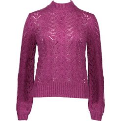 Sweter "Litta" w kolorze fioletowym. Fioletowe swetry damskie Kaffe, xs, bez wzorów, z wełny, bez rękawów, bez kaptura. W wyprzedaży za 128,95 zł.