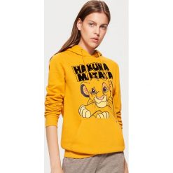 Bluza HAKUNA MATATA - Żółty. Żółte bluzy damskie Cropp, l. Za 99,99 zł.
