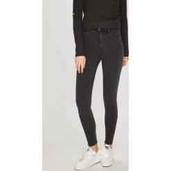 Only - Jeansy. Szare rurki damskie marki ONLY, z elastanu. Za 119,90 zł.