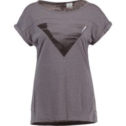 Adidas Performance Tshirt z nadrukiem grefiv. Szare topy sportowe damskie marki adidas Performance, z nadrukiem, z materiału. W wyprzedaży za 135,20 zł.