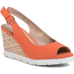 Espadryle CLARA BARSON - LS5206-03 Dark Orange. Pomarańczowe espadryle damskie Clara Barson, bez wzorów, ze skóry ekologicznej, bez obcasa, na obcasie. Za 99,99 zł.