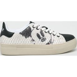 Desigual - Buty. Szare buty sportowe damskie Desigual, z materiału. W wyprzedaży za 399,90 zł.