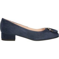 Czółenka MIHO. Niebieskie buty ślubne damskie Gino Rossi, ze skóry, na niskim obcasie. Za 299,90 zł.