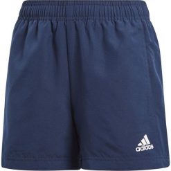 SZORTY ADIDAS ESSENTIALS BASE CHELSEA SHORTS (152). Spodenki chłopięce Adidas, bez wzorów, młodzieżowe. Za 79,99 zł.