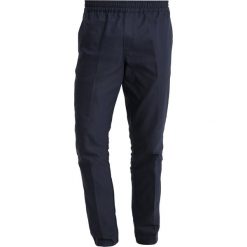 Spodnie męskie: Samsøe & Samsøe SMITH PANTS Spodnie materiałowe dark sapphir