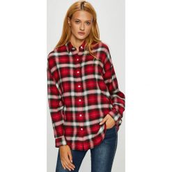 Levi's - Koszula. Czerwone koszule damskie marki Levi's®, s, w kratkę, z wiskozy, klasyczne, z klasycznym kołnierzykiem, z długim rękawem. W wyprzedaży za 109,90 zł.