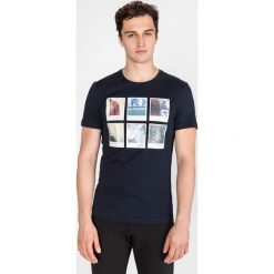 Antony Morato Koszulka Niebieski. Niebieskie podkoszulki męskie Antony Morato, xl, z nadrukiem, z bawełny, bez kołnierzyka, z krótkim rękawem, krótkie. Za 171,95 zł.