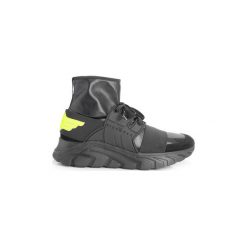 Buty John Richmond -. Czarne trampki męskie John Richmond, bez wzorów, bez zapięcia. Za 899,00 zł.