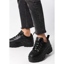 Czarne Sneakersy Carly. Czarne buty sportowe damskie Born2be, sportowe. Za 99,99 zł.