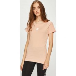 The North Face - Top. Różowe topy damskie marki The North Face, s, z bawełny, z okrągłym kołnierzem. W wyprzedaży za 89,90 zł.