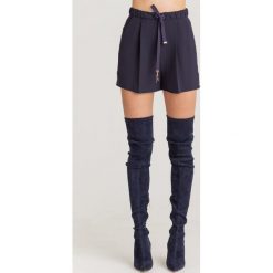 SPODENKI URBAN Elisabetta Franchi MOVES. Niebieskie szorty damskie Elisabetta Franchi, bez wzorów. Za 549,45 zł.