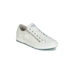 Buty Pataugas JAY/N. Białe trampki męskie marki Pataugas, bez wzorów, bez zapięcia. Za 659,00 zł.