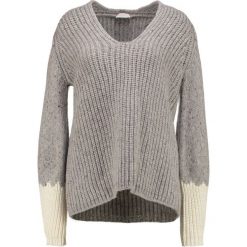 Swetry klasyczne damskie: Stefanel Sweter grey