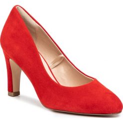 Półbuty CAPRICE - 9-22400-24 Red Suede 524. Czerwone półbuty damskie Caprice, bez wzorów, ze skóry, bez obcasa, na obcasie, bez zapięcia. Za 249,90 zł.