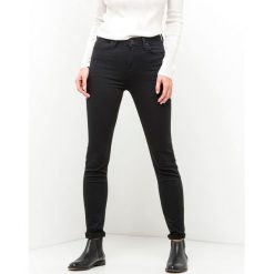 Dżinsy skinny. Czarne rurki damskie marki Lee. Za 457,80 zł.