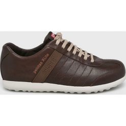 Camper - Buty. Pomarańczowe buty sportowe męskie marki Camper, ze skóry, na sznurówki. W wyprzedaży za 469,90 zł.