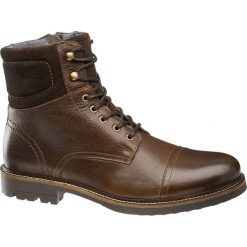 Botki męskie AM SHOE brązowe. Brązowe botki męskie AM SHOE, z materiału, na sznurówki. Za 299,90 zł.