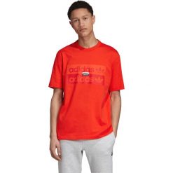 Adidas Originals R.Y.V. Koszulka Czerwony. Czerwone podkoszulki męskie adidas Originals, s, z nadrukiem, z bawełny, z krótkim rękawem. Za 119,95 zł.
