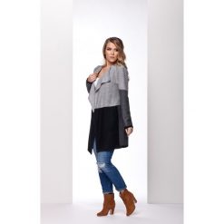 Oryginalny trójkolorowy sweter w formie narzutki jasnoszary-grafit-czarna DAISY. Czarne swetry klasyczne damskie marki Lemoniade. Za 99,00 zł.