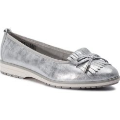 Mokasyny MARCO TOZZI - 2-24616-32 Silver 941. Szare mokasyny damskie Marco Tozzi, ze skóry ekologicznej, na płaskiej podeszwie. W wyprzedaży za 149,00 zł.