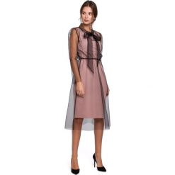 Sukienka wieczorowa z tiulem pudrowa - s. Sukienki damskie e-margeritka.pl, s, bez wzorów, z poliesteru, eleganckie, ze stójką, bez rękawów, midi. Za 218,99 zł.