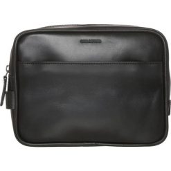 Kosmetyczki męskie: Royal RepubliQ EXPLORER Kosmetyczka black