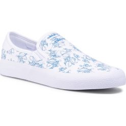 Buty adidas - 3Mc Slip X Disney Sport Go FV9888 Ftwwht/Lgblsl/Ftwwht. Białe buty sportowe męskie Adidas, z motywem z bajki, z materiału, sportowe, bez zapięcia. Za 269,00 zł.