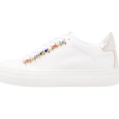 Trampki damskie slip on: Donna Carolina Tenisówki i Trampki sport bianco/bianco