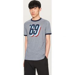 T-shirty męskie: T-shirt z nadrukiem vintage – Niebieski