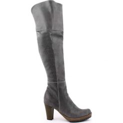Kozaki za kolano - skóra naturalna - model 185 - kolor szary. Szare kozaki damskie Zapato, na randkę, na zimę, z dzianiny, klasyczne, przed kolano, na wysokim obcasie, na obcasie, bez zapięcia. W wyprzedaży za 367,50 zł.