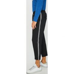 Only & Sons - Spodnie. Czarne spodnie męskie marki Only & Sons, na co dzień, xl, bez wzorów, z bawełny, casualowe. W wyprzedaży za 69,90 zł.