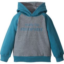 Bluza z kapturem bonprix niebieskozielono-szary melanż. Niebieskie bluzy chłopięce marki bonprix, m, z nadrukiem, z kapturem. Za 44,99 zł.