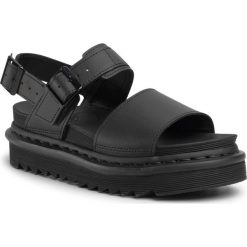 Sandały DR. MARTENS - Voss 23802001 Black. Czarne klapki damskie Dr. Martens, bez wzorów, ze skóry, bez obcasa. Za 479,00 zł.