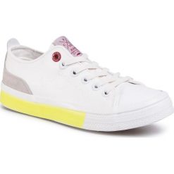 Tenisówki CROSS JEANS - FF2R4042C White/Yellow. Białe półbuty damskie Cross Jeans, na co dzień, bez wzorów, z jeansu, bez obcasa, na płaskiej podeszwie, bez zapięcia. Za 109,00 zł.