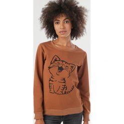 Camelowa Bluza Ryrrya. Brązowe bluzy damskie Born2be, xl, bez wzorów, bez rękawów, bez kaptura. Za 69,99 zł.