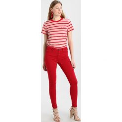 T-shirty damskie: Kaffe LINA Tshirt z nadrukiem bridal rose/ski patrol