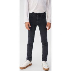 Mango Kids - Jeansy dziecięce Slim 110-164 cm. Szare spodnie chłopięce Mango Kids, bez wzorów, z elastanu. Za 69,90 zł.