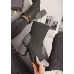Szare Botki Jumbo Set. Szare botki damskie Renee, bez obcasa, na obcasie, bez zapięcia. Za 109,99 zł.